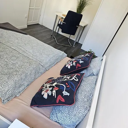 Stylish Riverside بيت شباب *