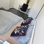 Stylish Riverside بيت شباب *