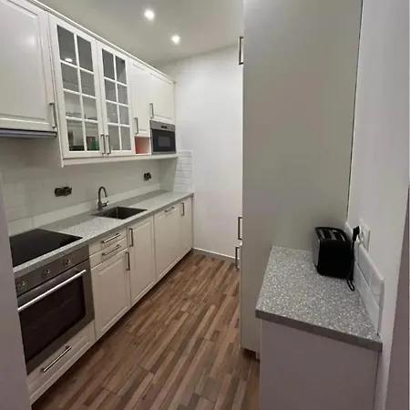 Stylish Riverside Hostel Budapest